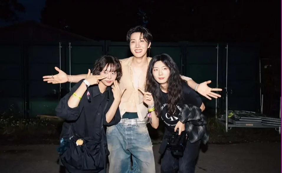  BTS J-Hope Shares Cute Moments with ARMY at Lollapalooza Berlin Mountain 2025